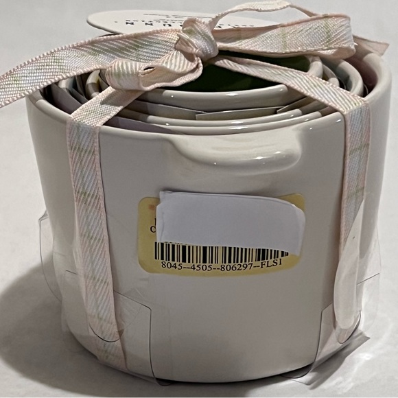 Rae Dunn Easter Set of 4 Ceramic Measuring Cups - Picture 17 of 17